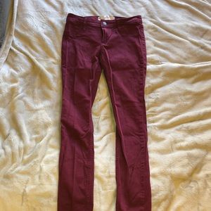 Hollister burgundy skinny jeans